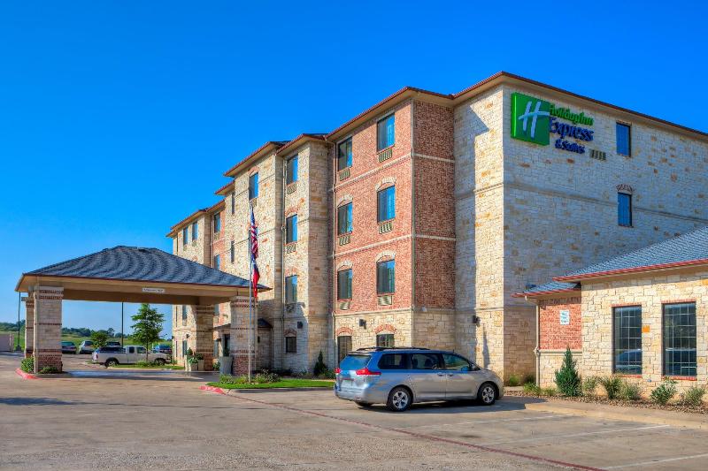 فندق Holiday Inn Express And Suites Granbury, An Ihg