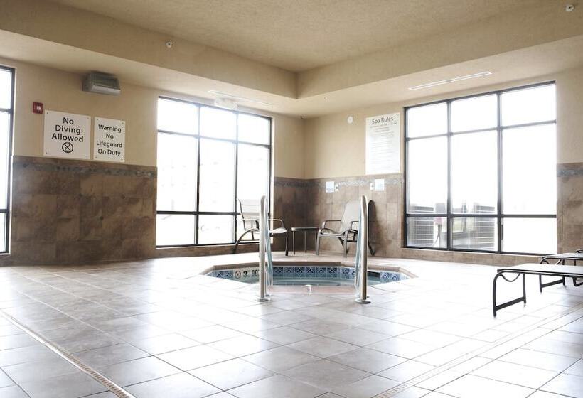 Отель Holiday Inn Express And Suites Urbandale Des Moines, An Ihg