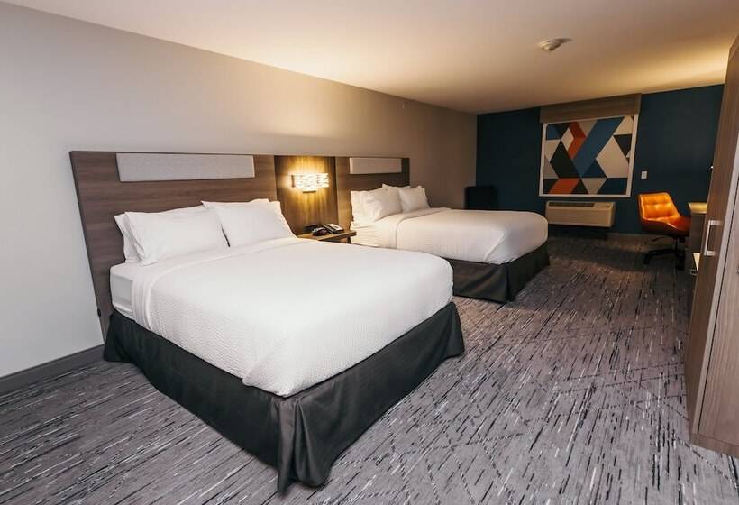 فندق Holiday Inn Express And Suites Urbandale Des Moines, An Ihg
