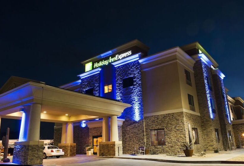 هتل Holiday Inn Express & Suites Truth Or Consequences, An Ihg