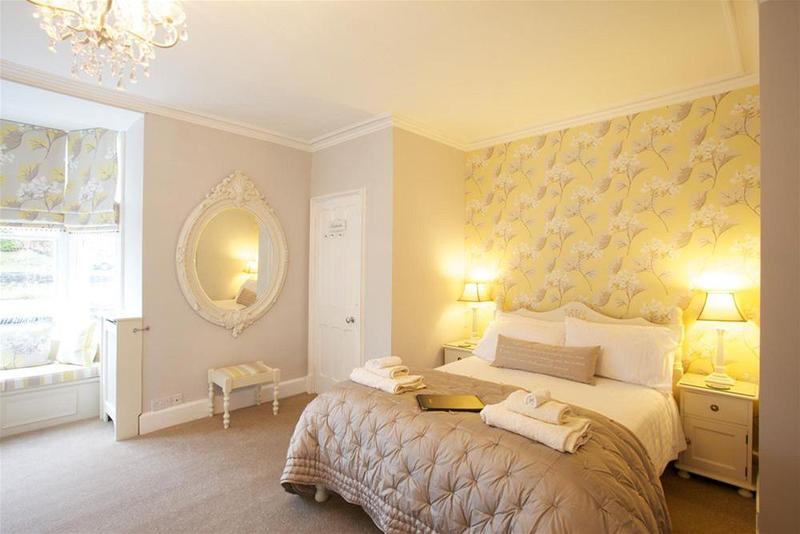 호텔 Holly Lodge Guest House With Free Off Site Health Club