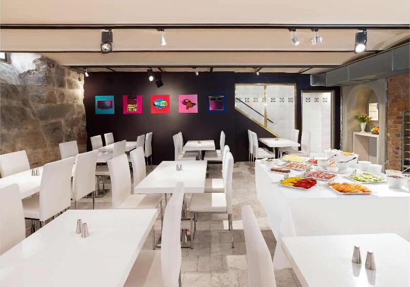 בית מלון כפרי Ibis Styles Stockholm Odenplan