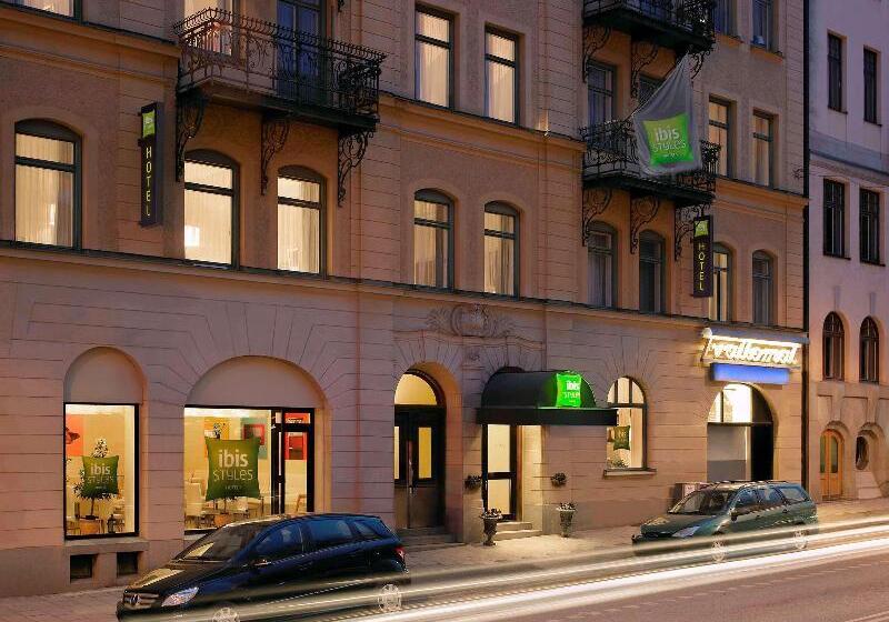 בית מלון כפרי Ibis Styles Stockholm Odenplan