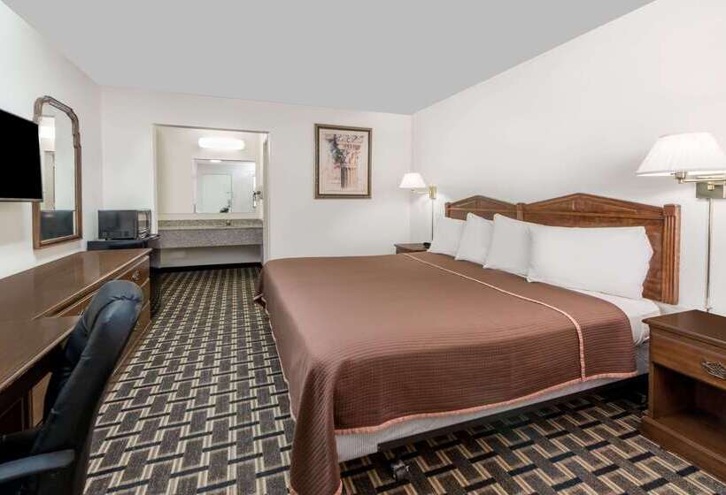 Отель Knights Inn   Slaton