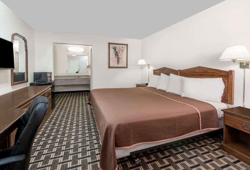 Отель Knights Inn   Slaton