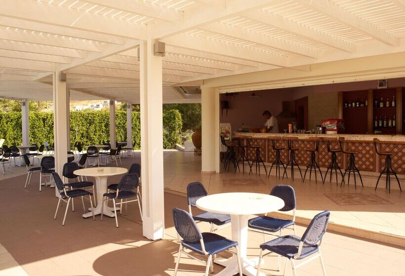 Lindos White Hotel & Suites