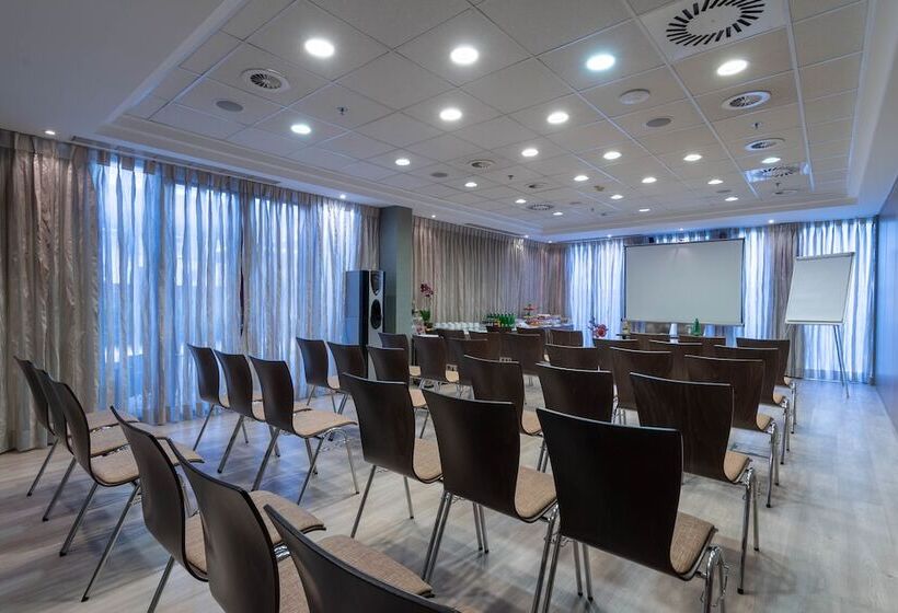 호텔 Lion S Garden