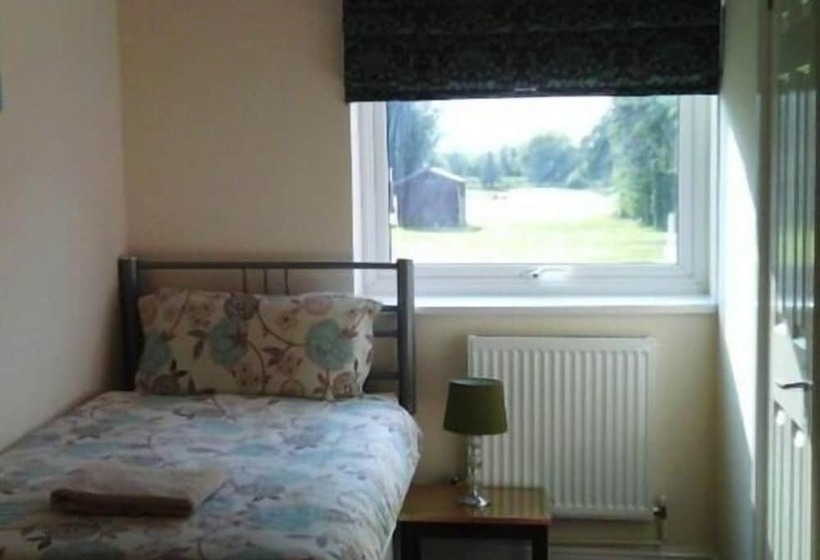 Отель London Heathrow Guesthouse