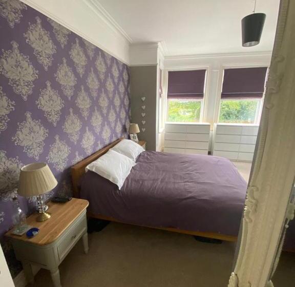 Отель Northrise Retreat