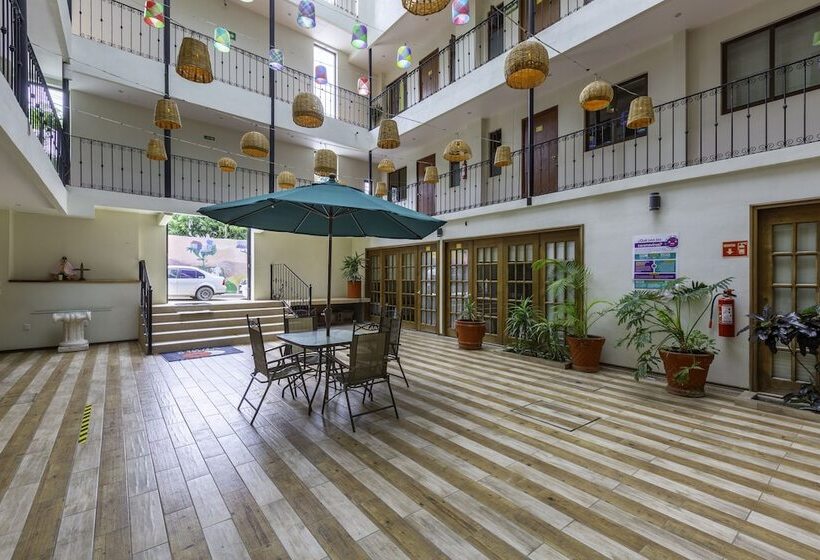 فندق Capital O Oaxaca Guest