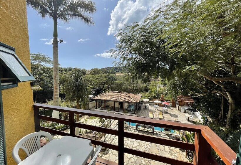 בית מלון כפרי Pousada Saint Germain