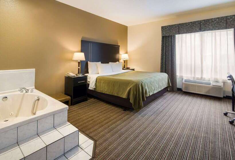 בית מלון כפרי Quality Inn & Suites  Granbury