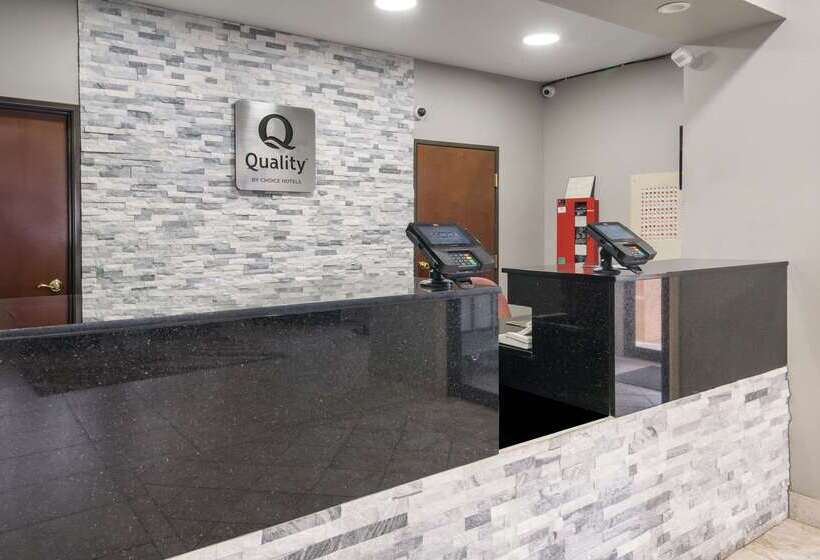 בית מלון כפרי Quality Inn & Suites  Granbury