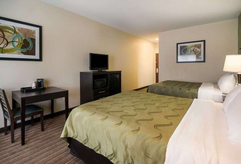 בית מלון כפרי Quality Inn & Suites  Granbury