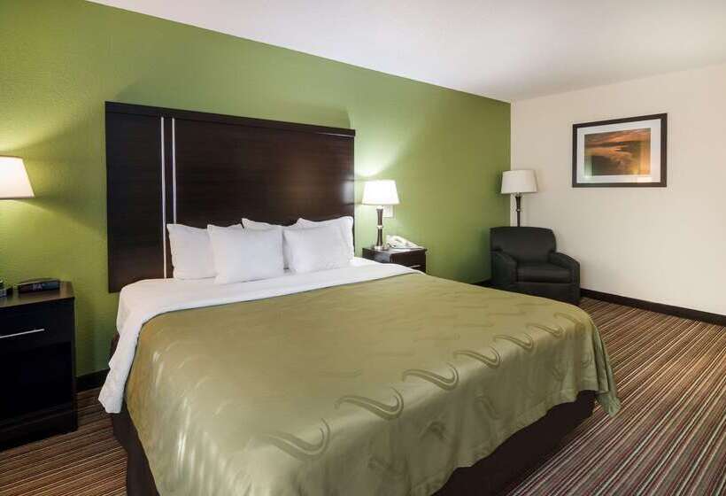 בית מלון כפרי Quality Inn & Suites  Granbury
