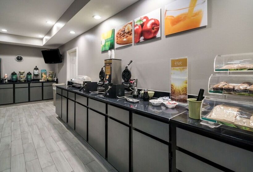 בית מלון כפרי Quality Inn & Suites  Granbury