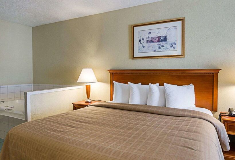 فندق Quality Inn Troutville  Roanoke North