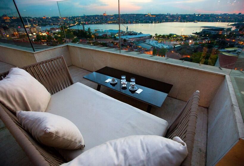 Radisson Blu Hotel Istanbul Pera