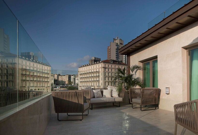 Radisson Blu Hotel Istanbul Pera