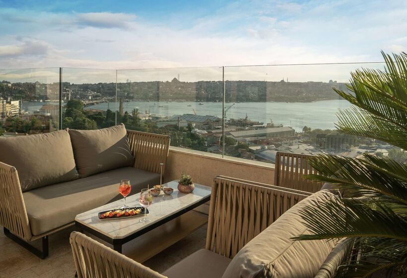 Radisson Blu Hotel Istanbul Pera
