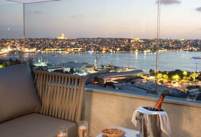 Radisson Blu Hotel Istanbul Pera
