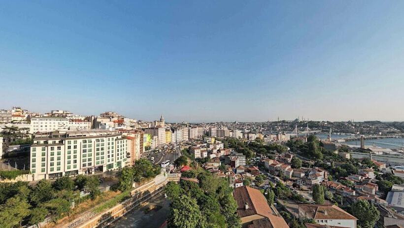 Radisson Blu Hotel Istanbul Pera