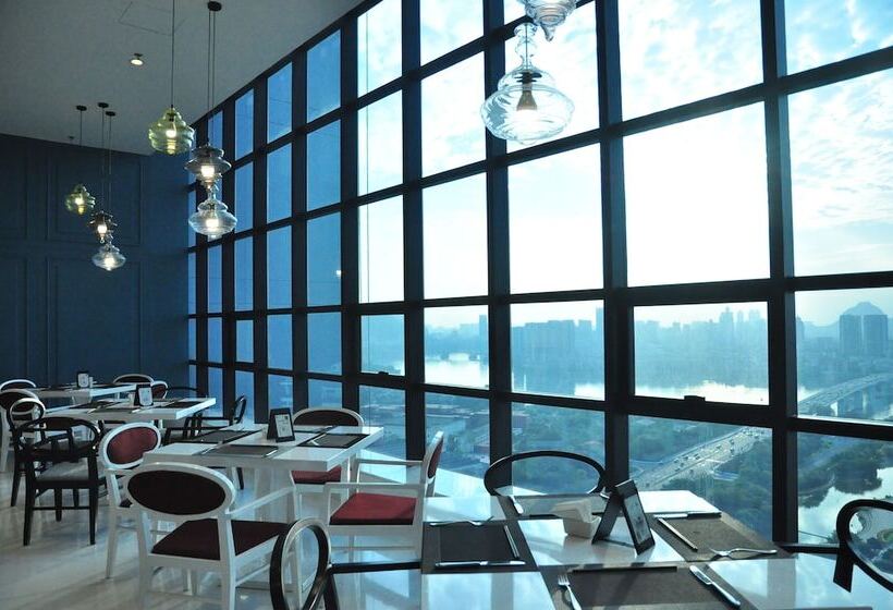 Radisson Blu Hotel Liuzhou