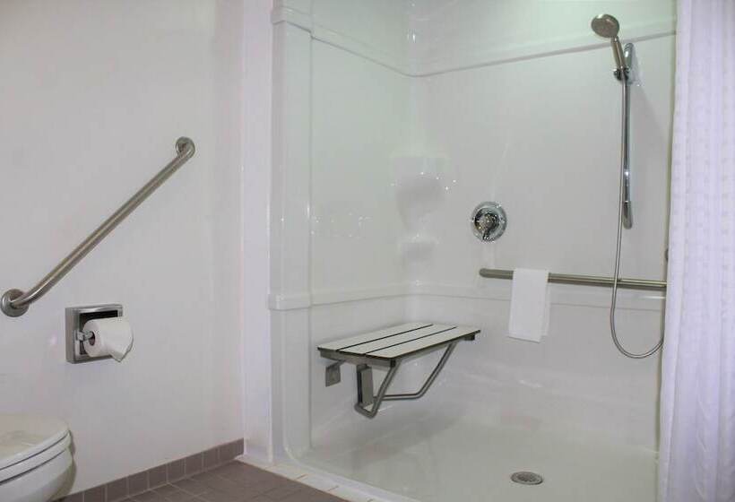 酒店 Residence & Conference Centre  Niagaraonthelake