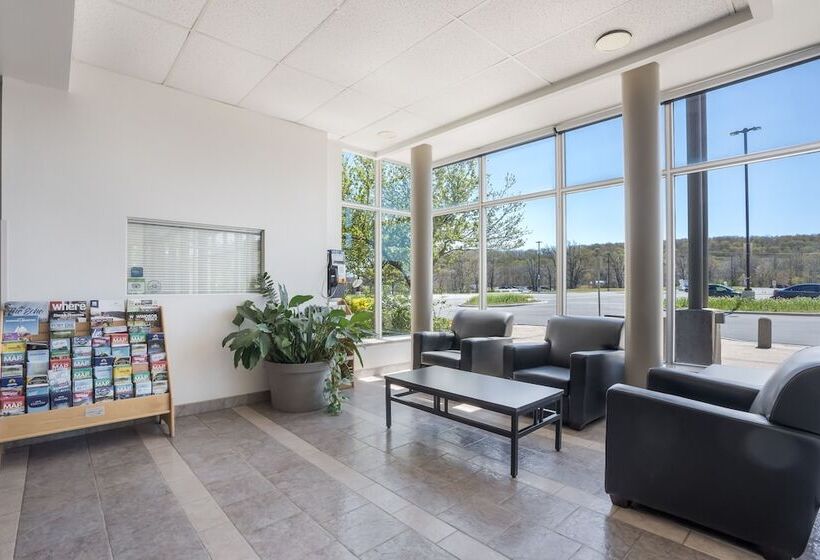 酒店 Residence & Conference Centre  Niagaraonthelake