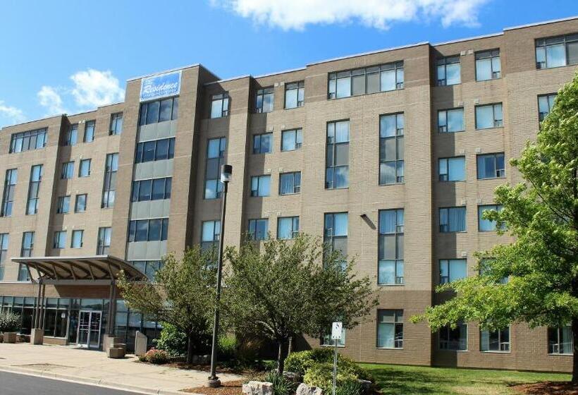 酒店 Residence & Conference Centre  Niagaraonthelake