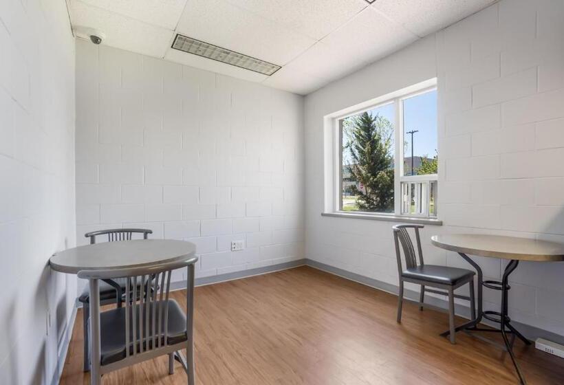 酒店 Residence & Conference Centre  Niagaraonthelake