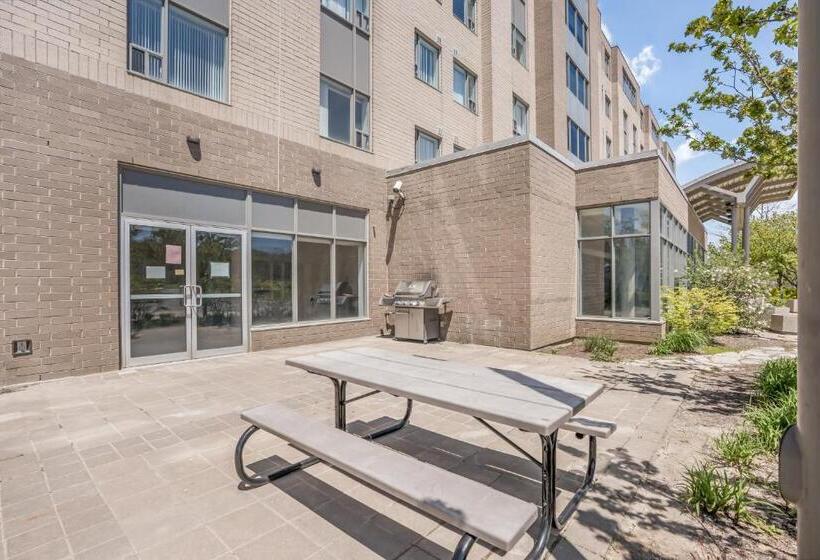 酒店 Residence & Conference Centre  Niagaraonthelake