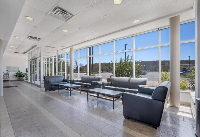 酒店 Residence & Conference Centre  Niagaraonthelake