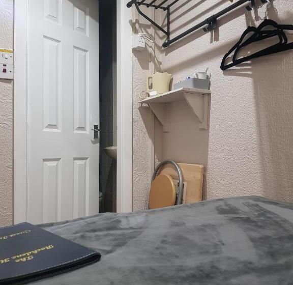 Отель Rock Dene