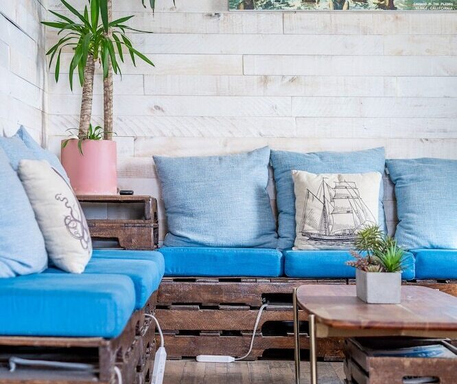 Samesun Venice Beach Hotel & Hostel