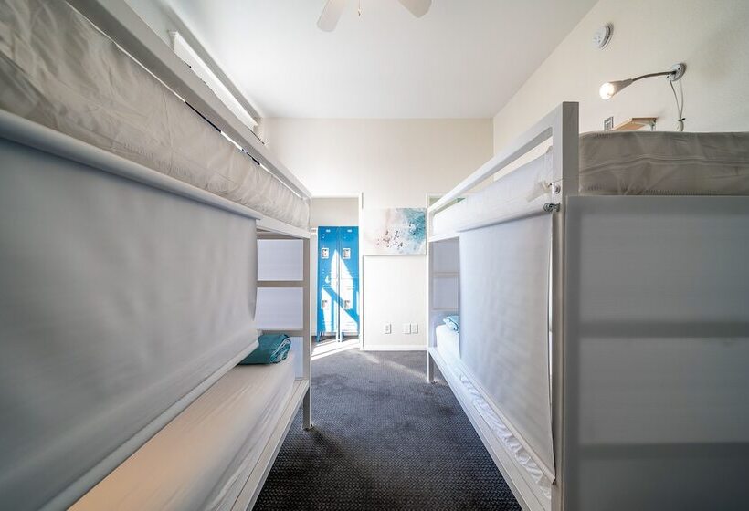 Samesun Venice Beach Hotel & Hostel