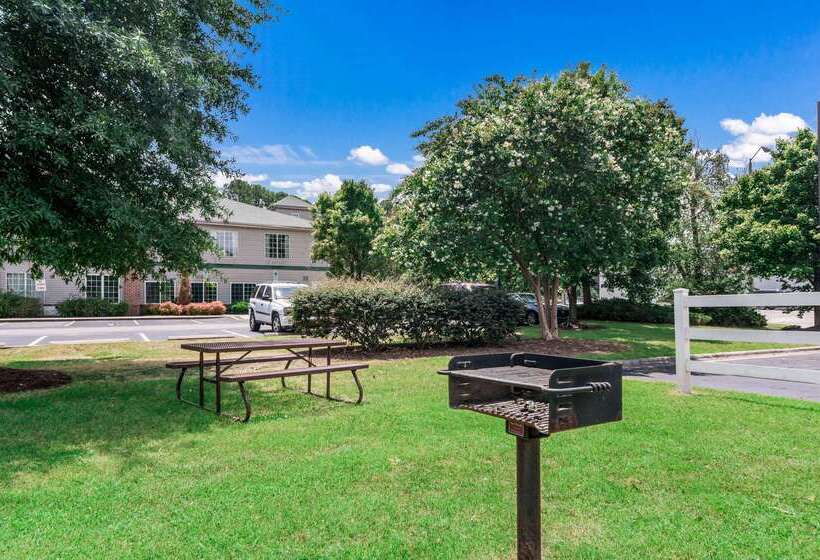 酒店 Sleep Inn & Suites Smithfield Near I 95