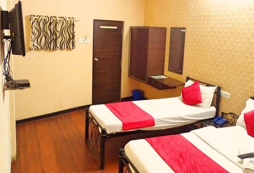 בית מלון כפרי Om Residency