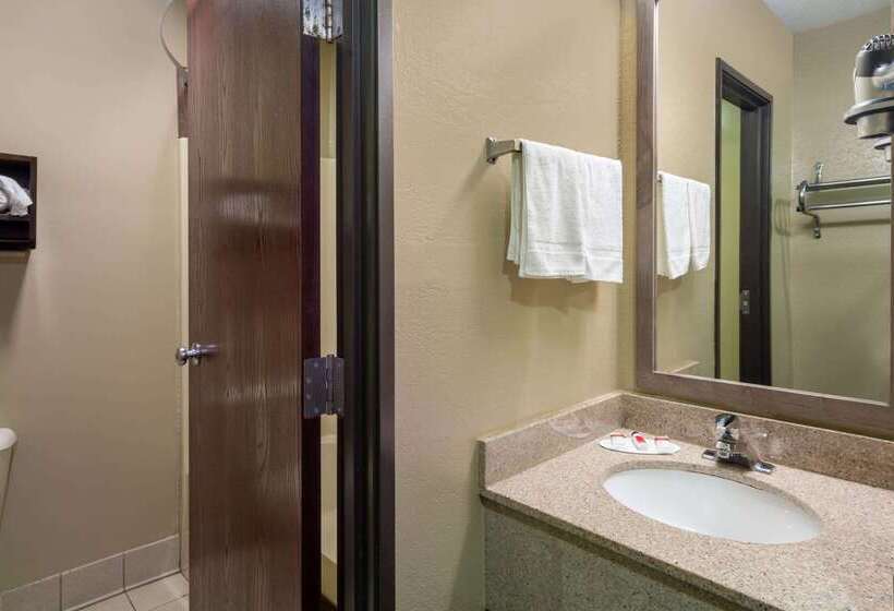 酒店 Super 8 By Wyndham Shepherdsville Louisville South I65