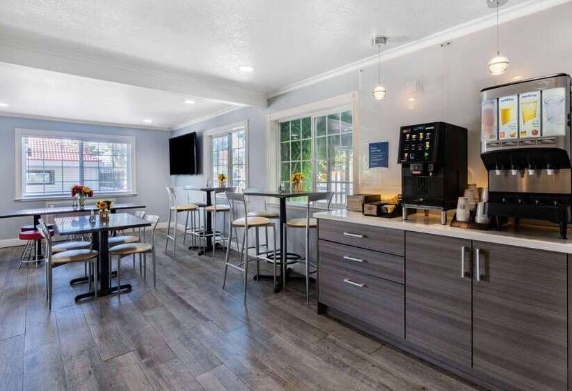 酒店 Super 8 By Wyndham Ukiah