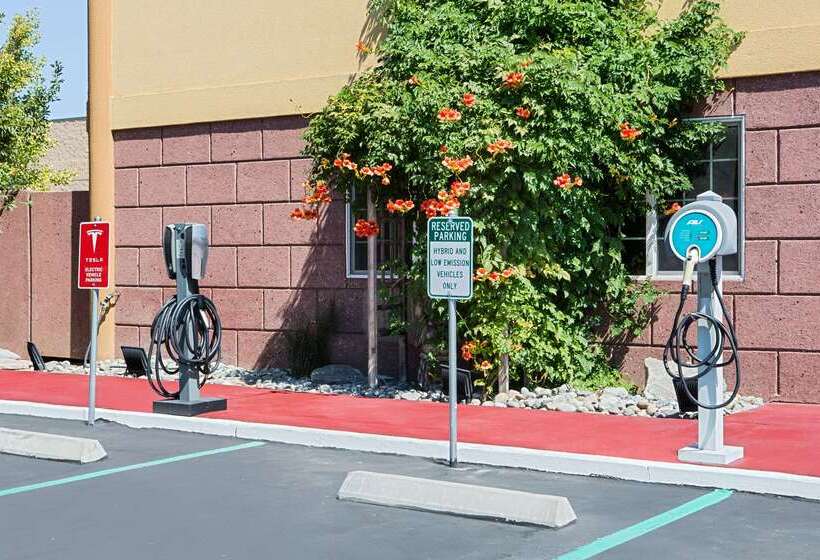 酒店 Super 8 By Wyndham Ukiah