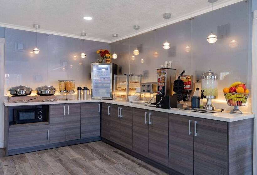 酒店 Super 8 By Wyndham Ukiah