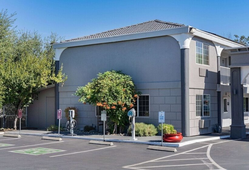 酒店 Super 8 By Wyndham Ukiah