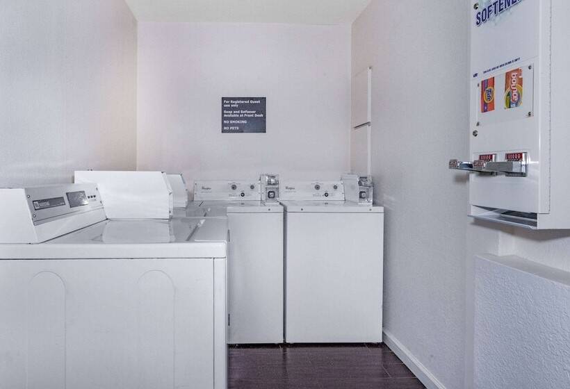 酒店 Super 8 By Wyndham Ukiah