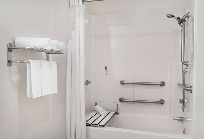 酒店 Super 8 By Wyndham Ukiah