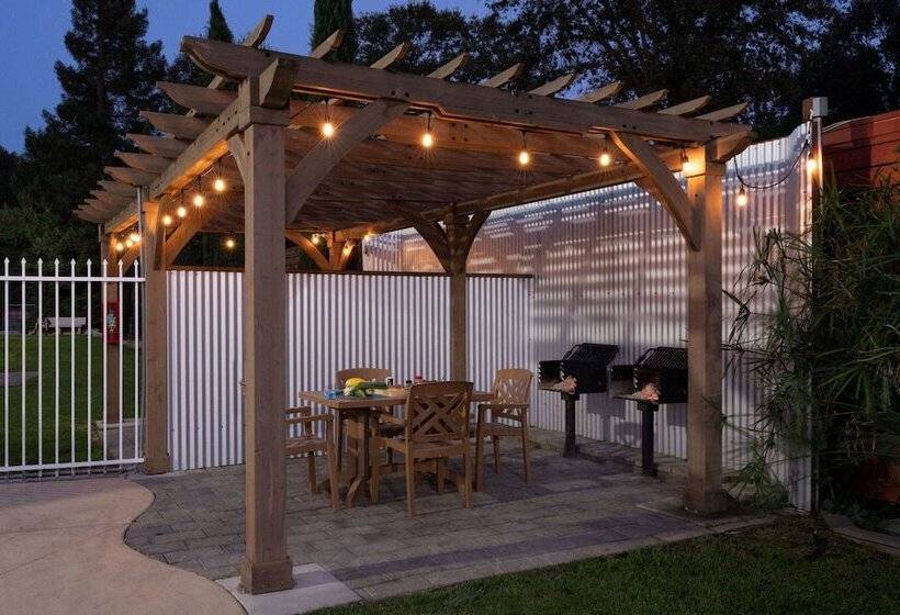 酒店 Super 8 By Wyndham Ukiah