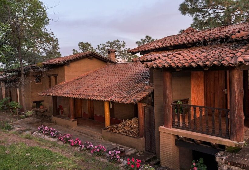 בית מלון כפרי Tapalpa Country Club