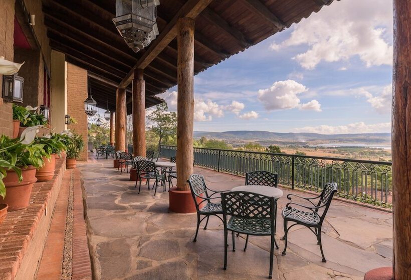 בית מלון כפרי Tapalpa Country Club