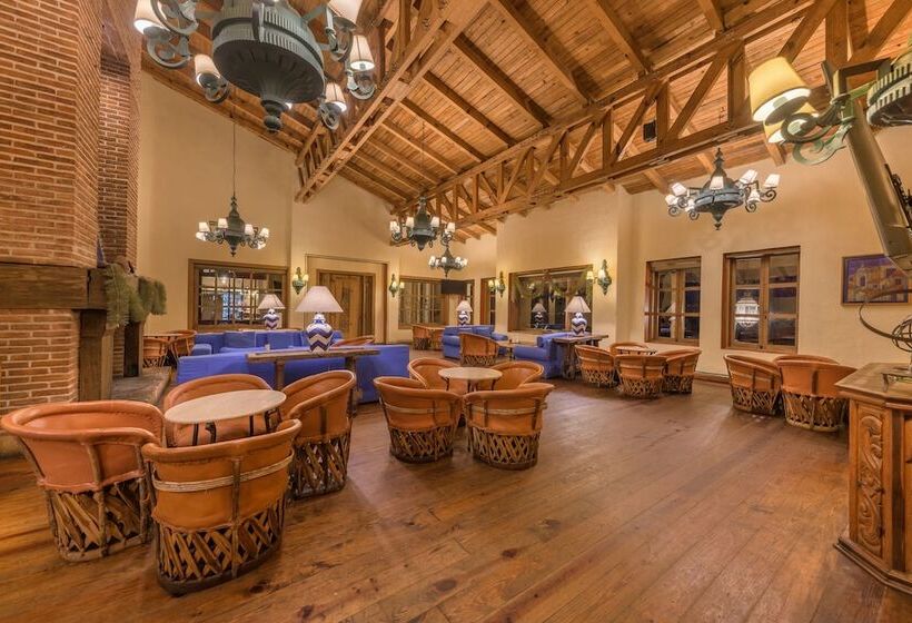 בית מלון כפרי Tapalpa Country Club