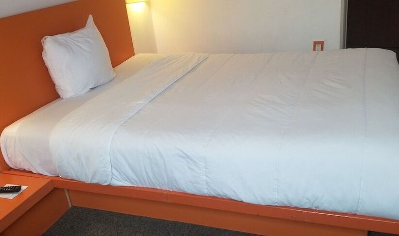 هتل Tecnologico Norte